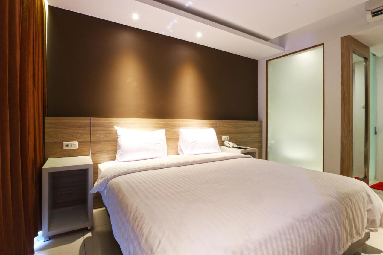 Kampioen Bed & Breakfast Bandung Exteriör bild